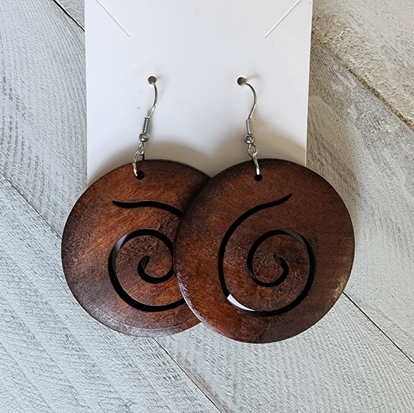 ROUND Wooden Earrings, Large Earrings, Trendy Earrings - Picture 2 of 2